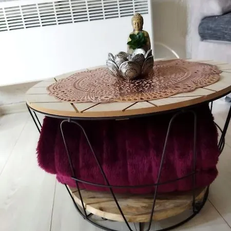 Zen'ny Apartment